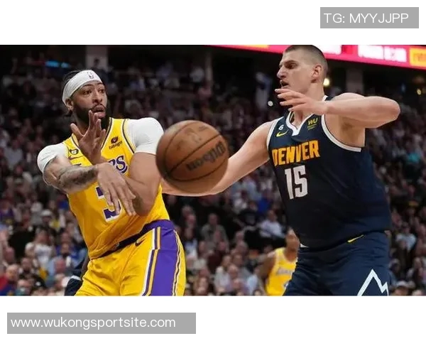 科尔谈约基奇表现呼吁更多人支持他或许是美国篮球的期待 科尔谈约基奇表现呼吁更多人支持他或许是美国篮球的期待