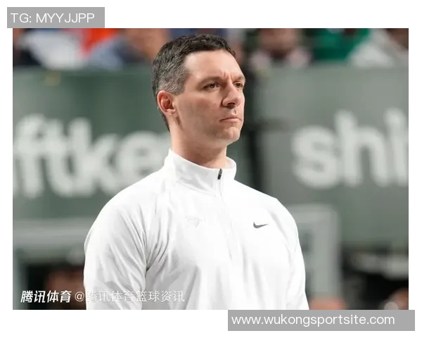 戴格诺特盛赞保罗称其为历史最伟大控卫之一与当代顶尖球员 戴格诺特盛赞保罗称其为历史最伟大控卫之一与当代顶尖球员