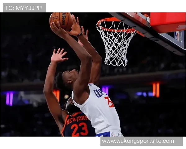 关键时刻表现不佳卢指导强调前场篮板的重要性