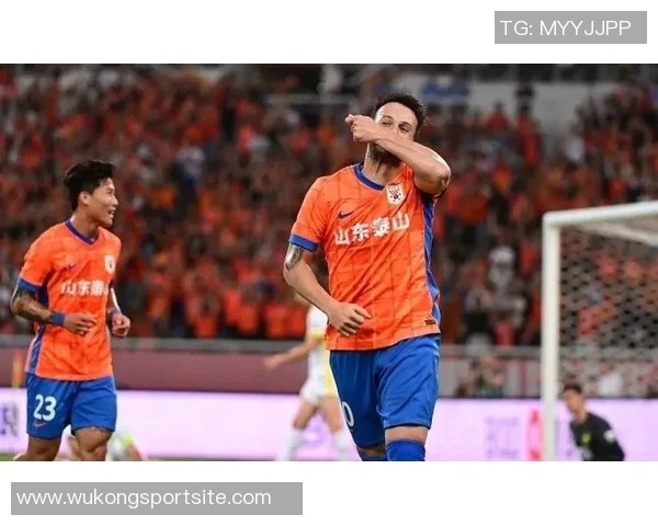 瓦科在对阵国安的比赛中表现出色荣膺中超第23轮最佳球员称号