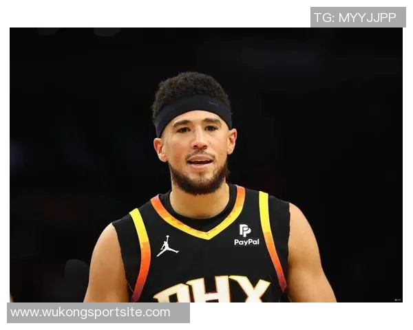 阿伦表现出色11投5中三分球命中率高达50贡献13分并有2篮板2助攻1抢断1盖帽 阿伦表现出色11投5中三分球命中率高达50贡献13分并有2篮板2助攻1抢断1盖帽